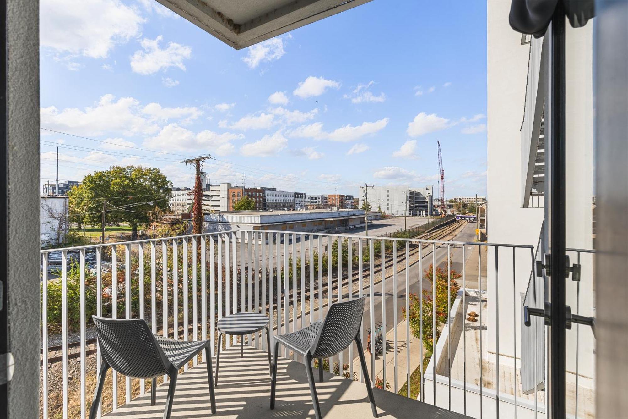 Appartamento Luxury On The River 4 Beds 2.5 Bath, Walk To Downtown Nashville Esterno foto